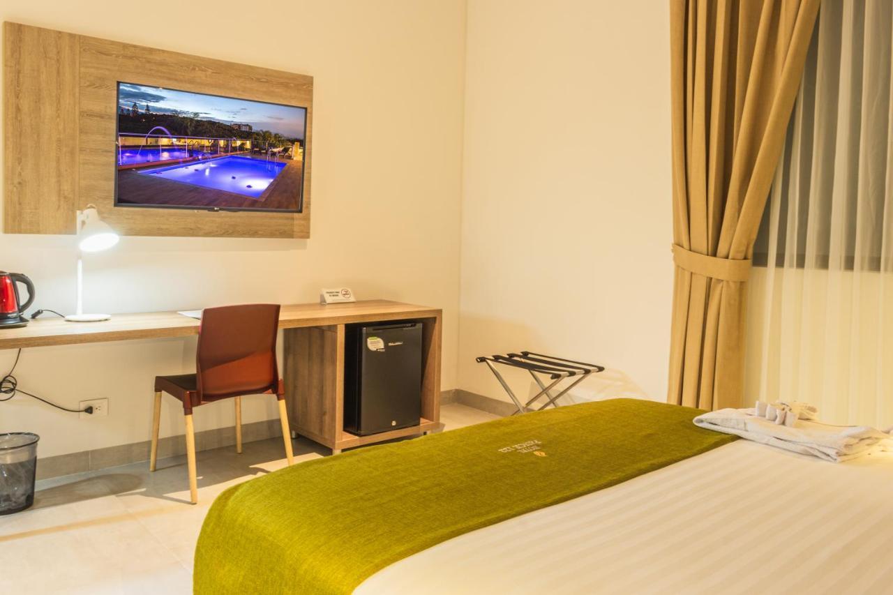 Hotel Pance 122 Wellness Spa กาลี ภายนอก รูปภาพ