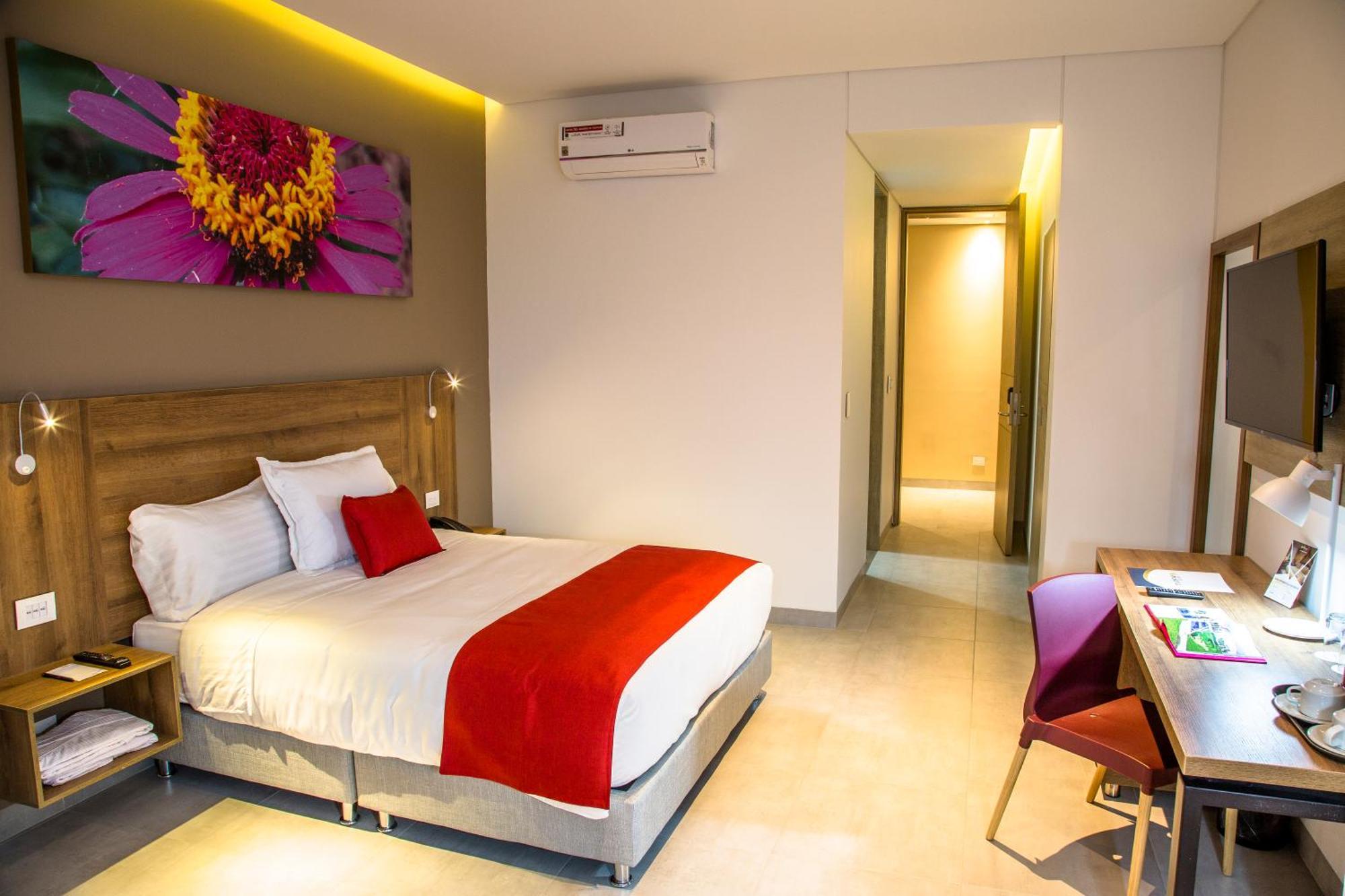 Hotel Pance 122 Wellness Spa กาลี ภายนอก รูปภาพ