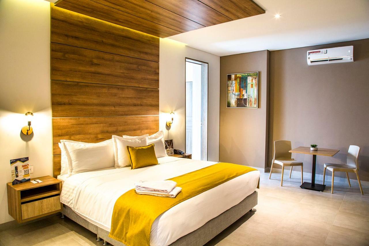 Hotel Pance 122 Wellness Spa กาลี ภายนอก รูปภาพ