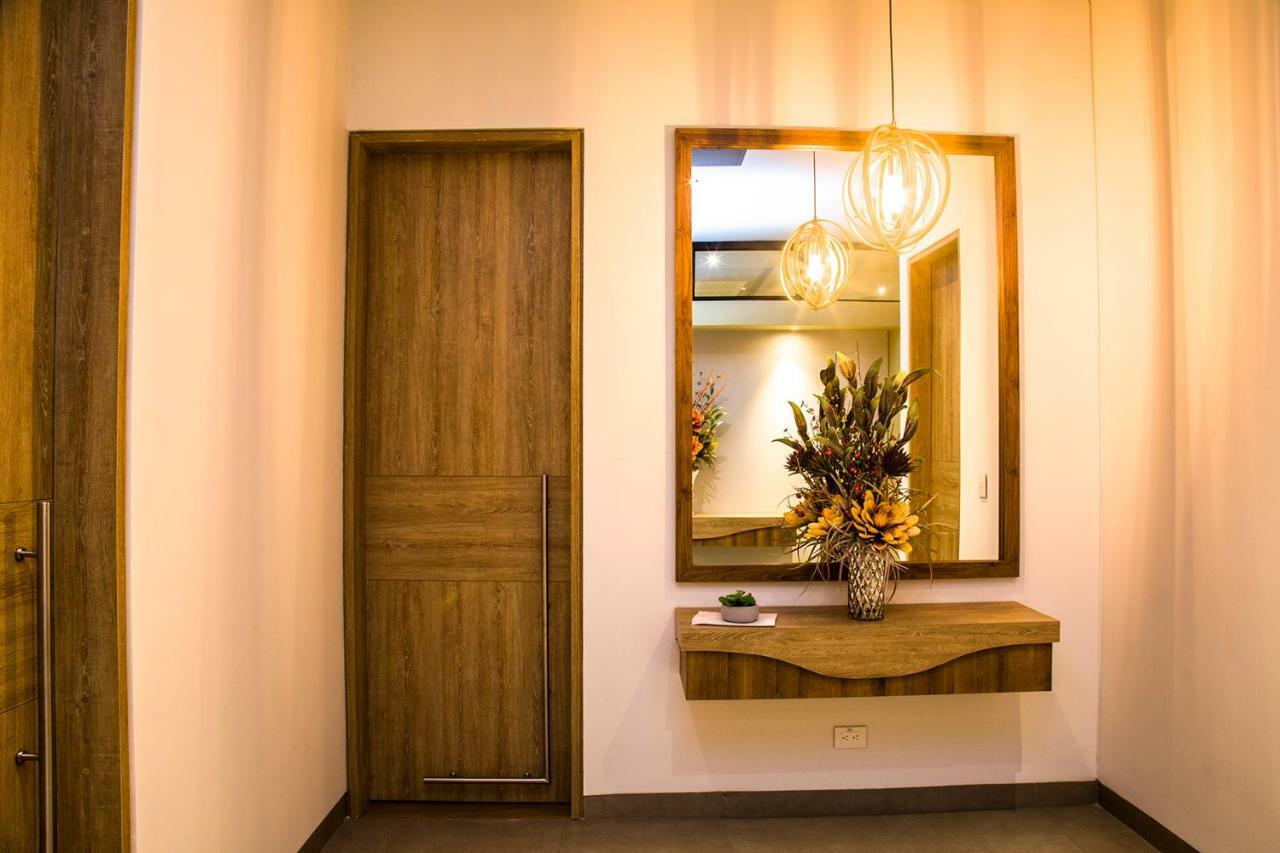 Hotel Pance 122 Wellness Spa กาลี ภายนอก รูปภาพ