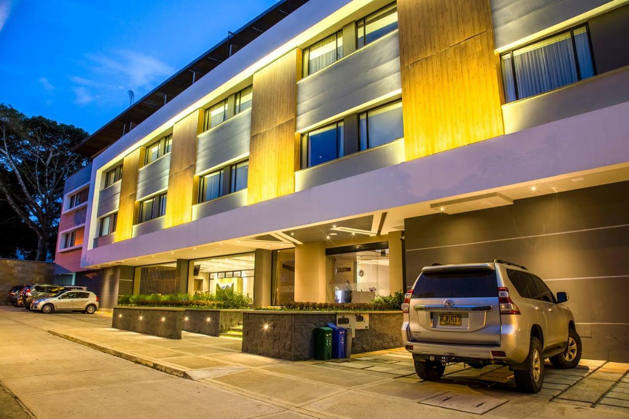 Hotel Pance 122 Wellness Spa กาลี ภายนอก รูปภาพ